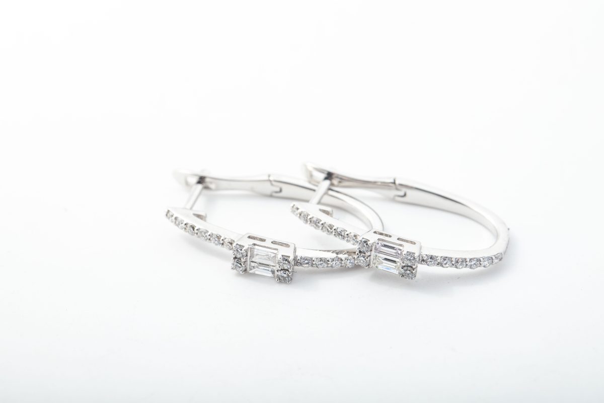 Aretes argolla con brillantes