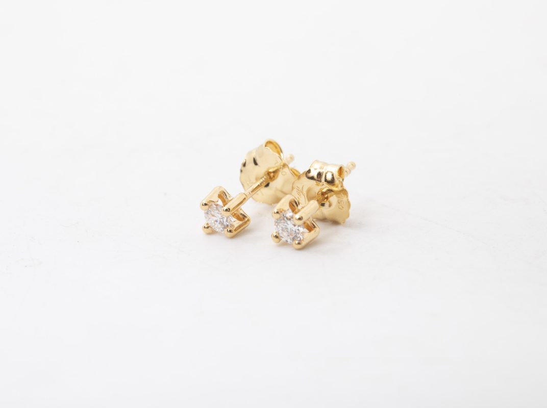 ARETES CON BRILLANTES