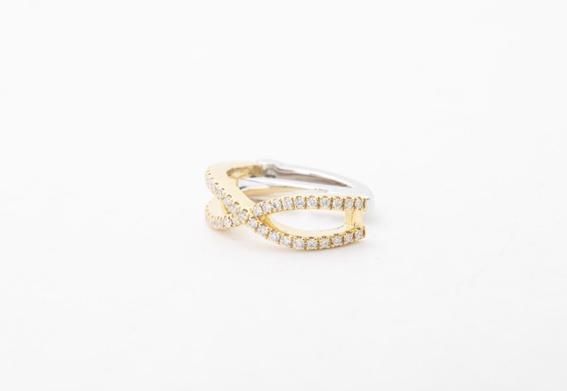 Earcuff con diamantes