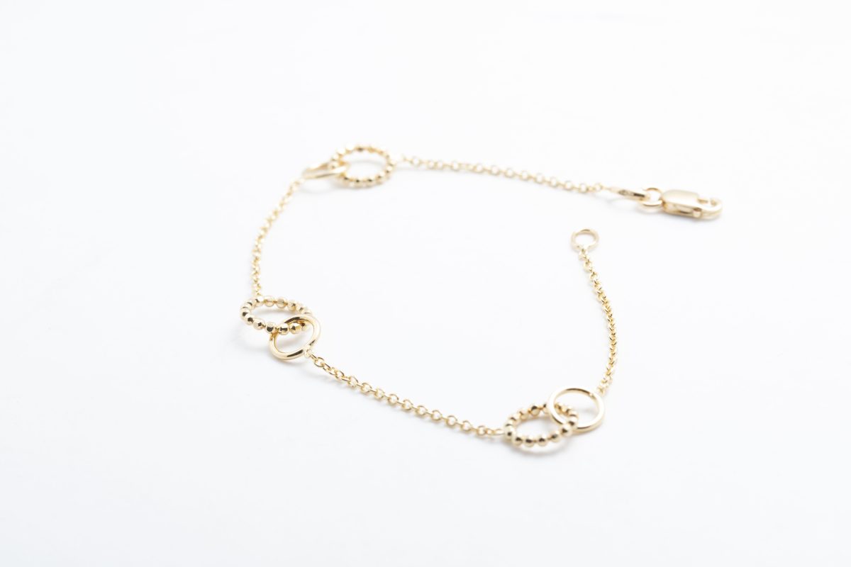 Pulsera círculos en oro amarillo