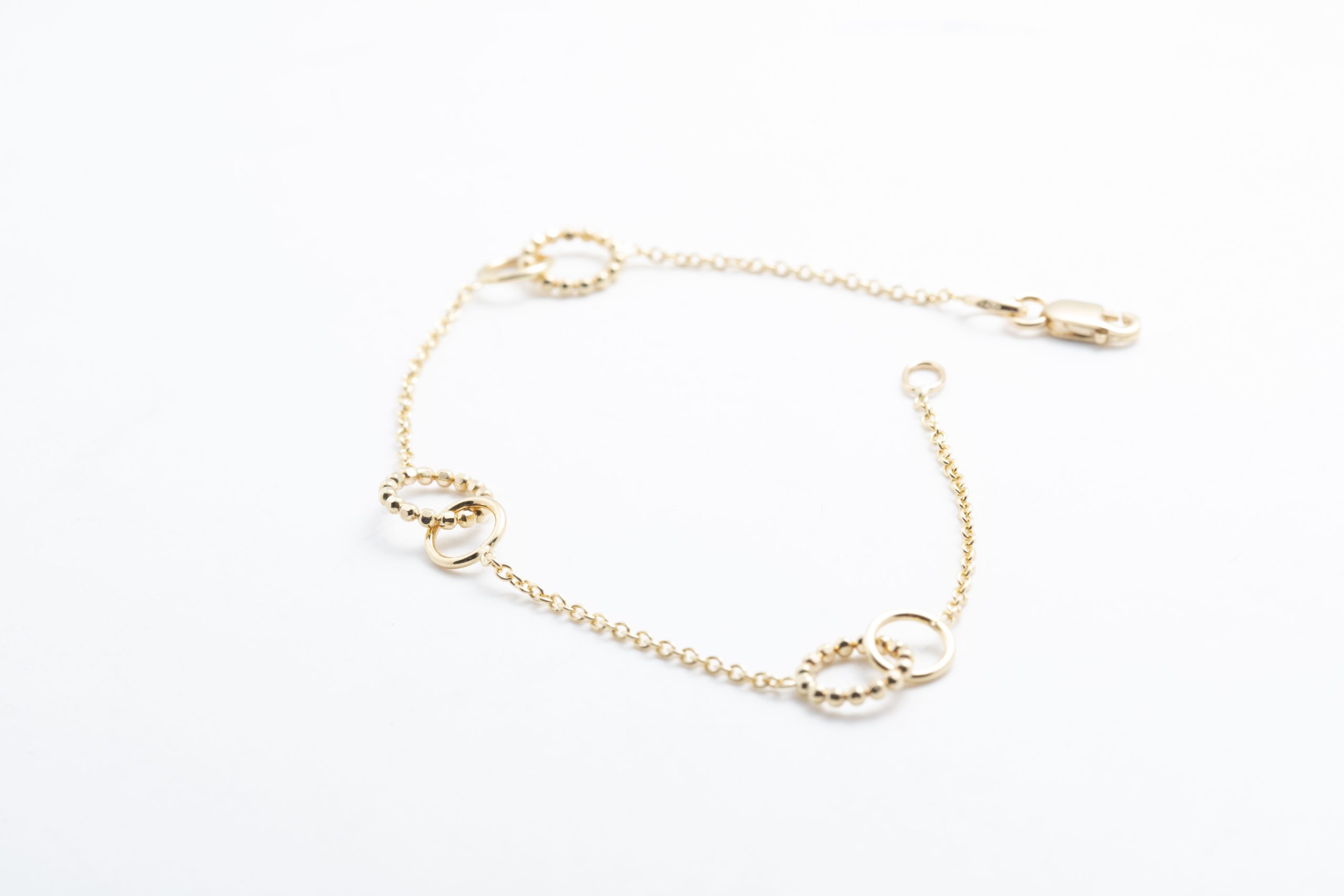 Pulsera círculos en oro amarillo