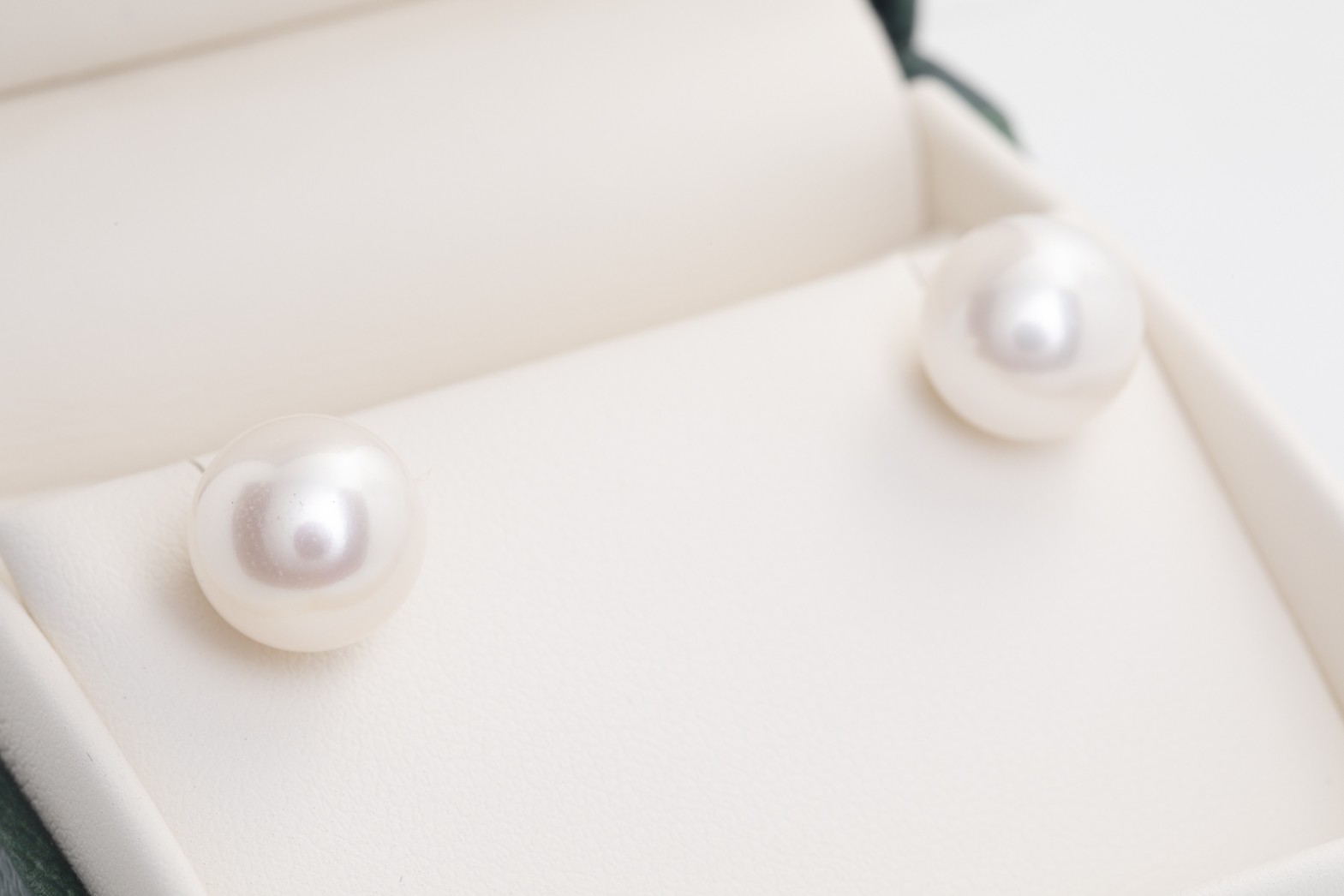 Par de aretes perlas