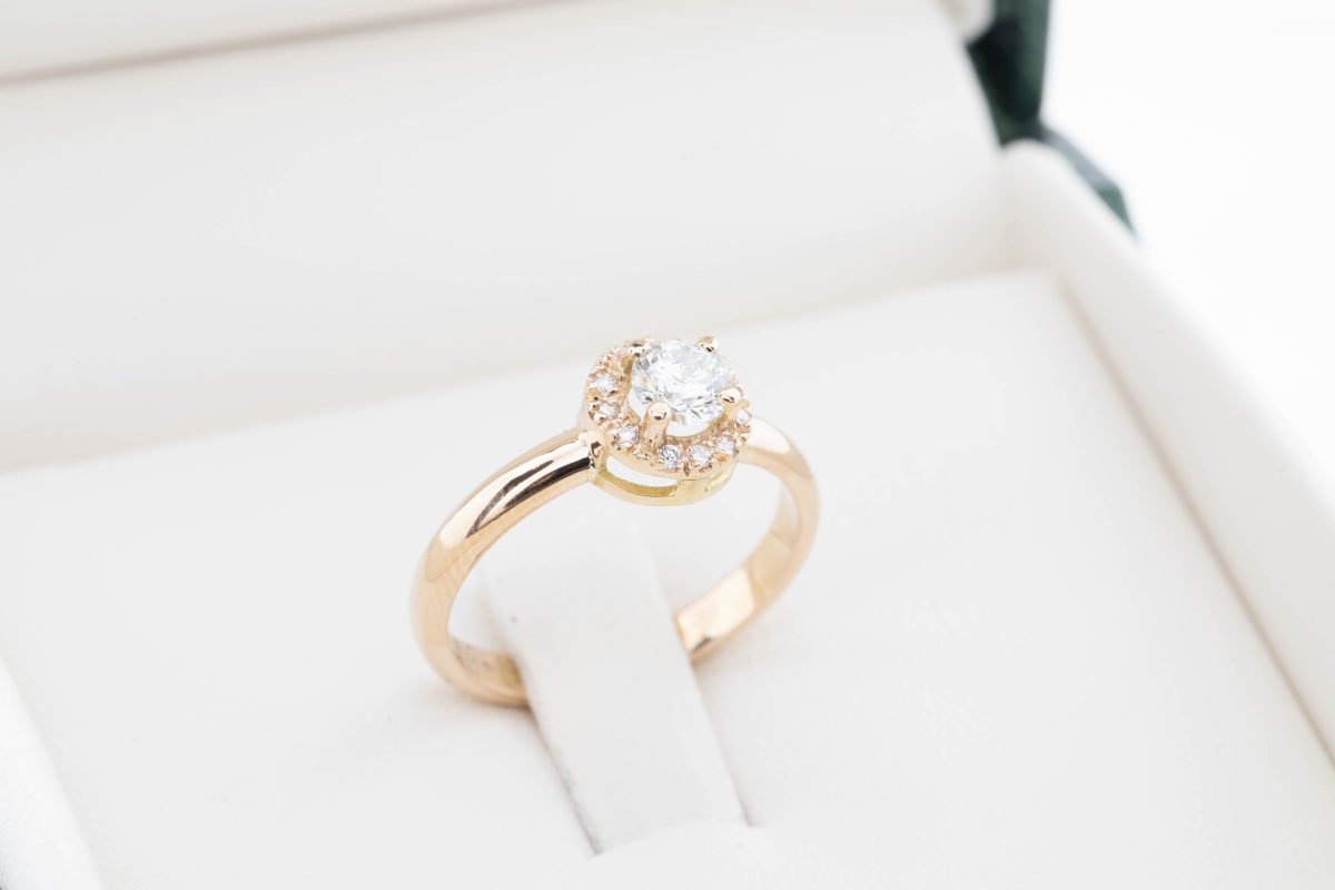 Anillo de compromiso con diamante 0.35Ct