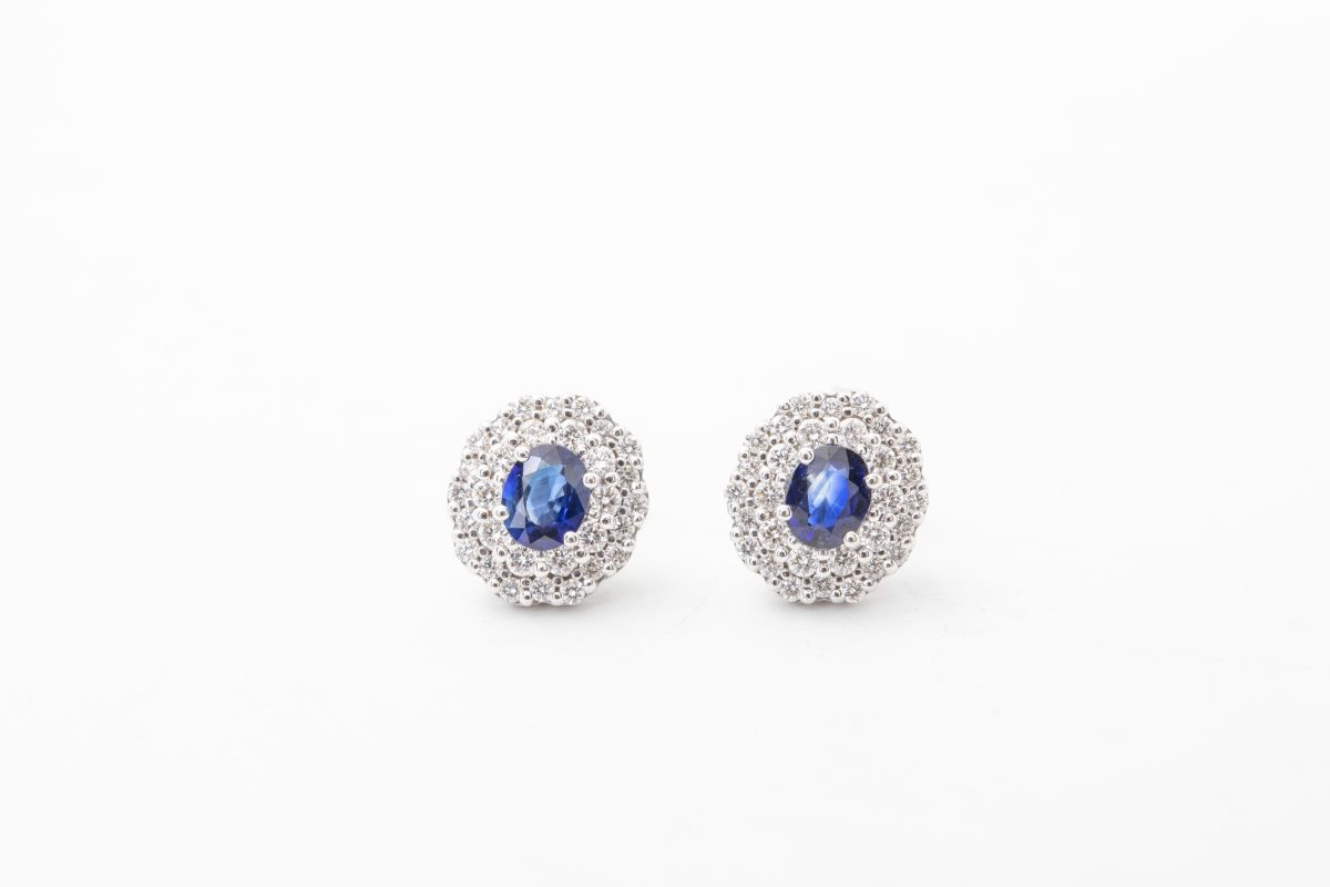 ARETES CON BRILLANTES Y ZAFIROS