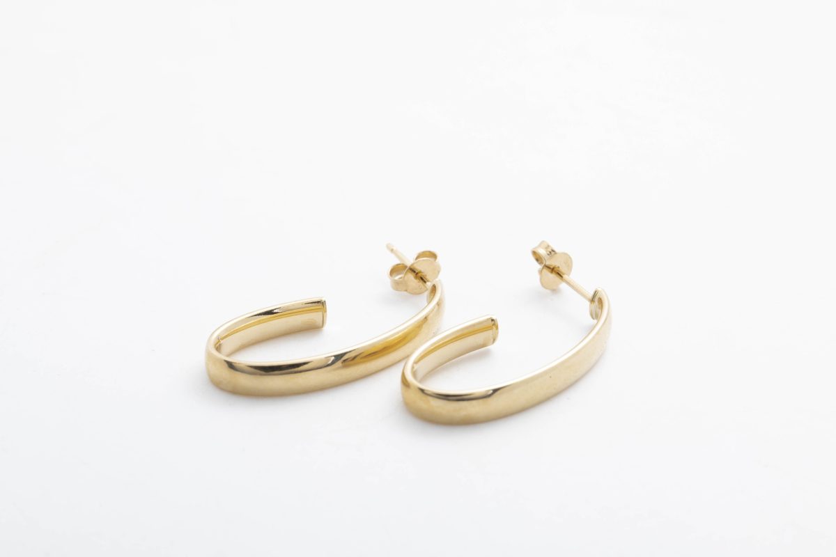 ARETES EN ORO AMARILLO