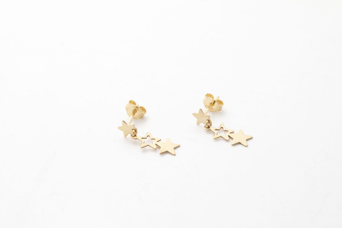 Aretes con estrellas