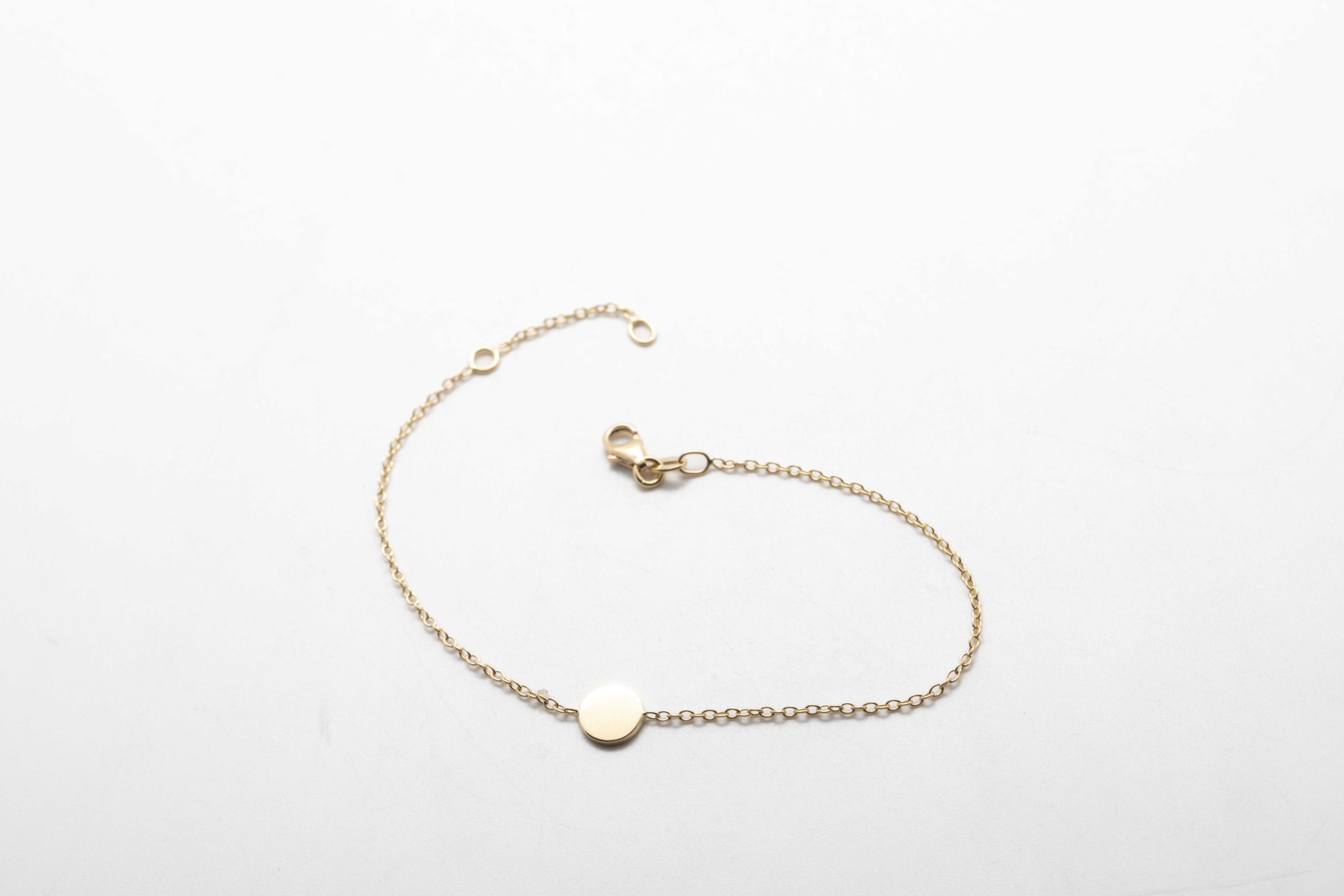 Pulsera con círculo