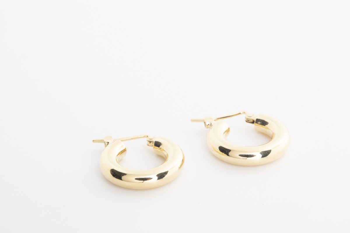 Aretes de argolla en oro amarillo