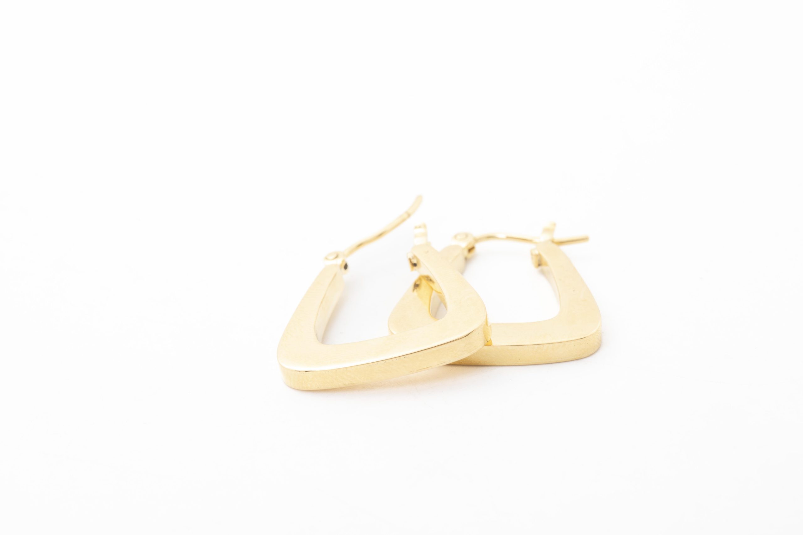 Argollas en oro amarillo