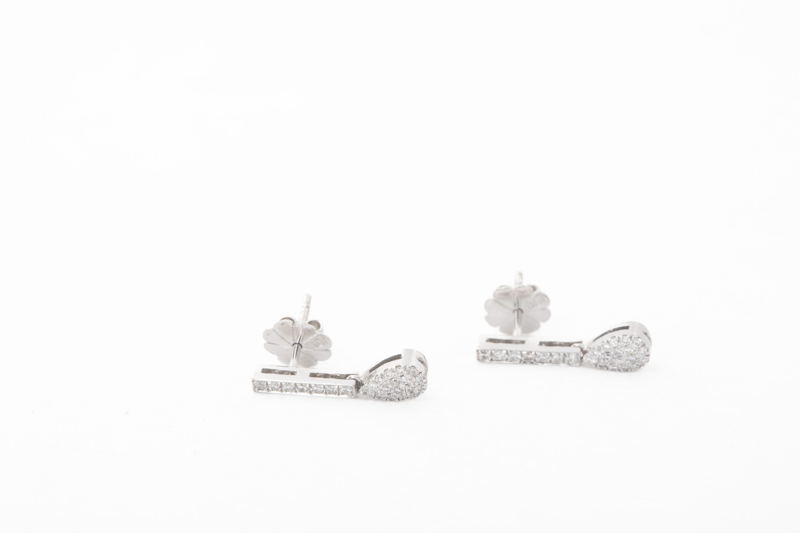 Aretes con diamantes