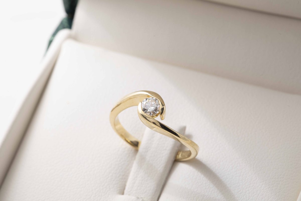Anillo de compromiso con diamante 0.21Ct