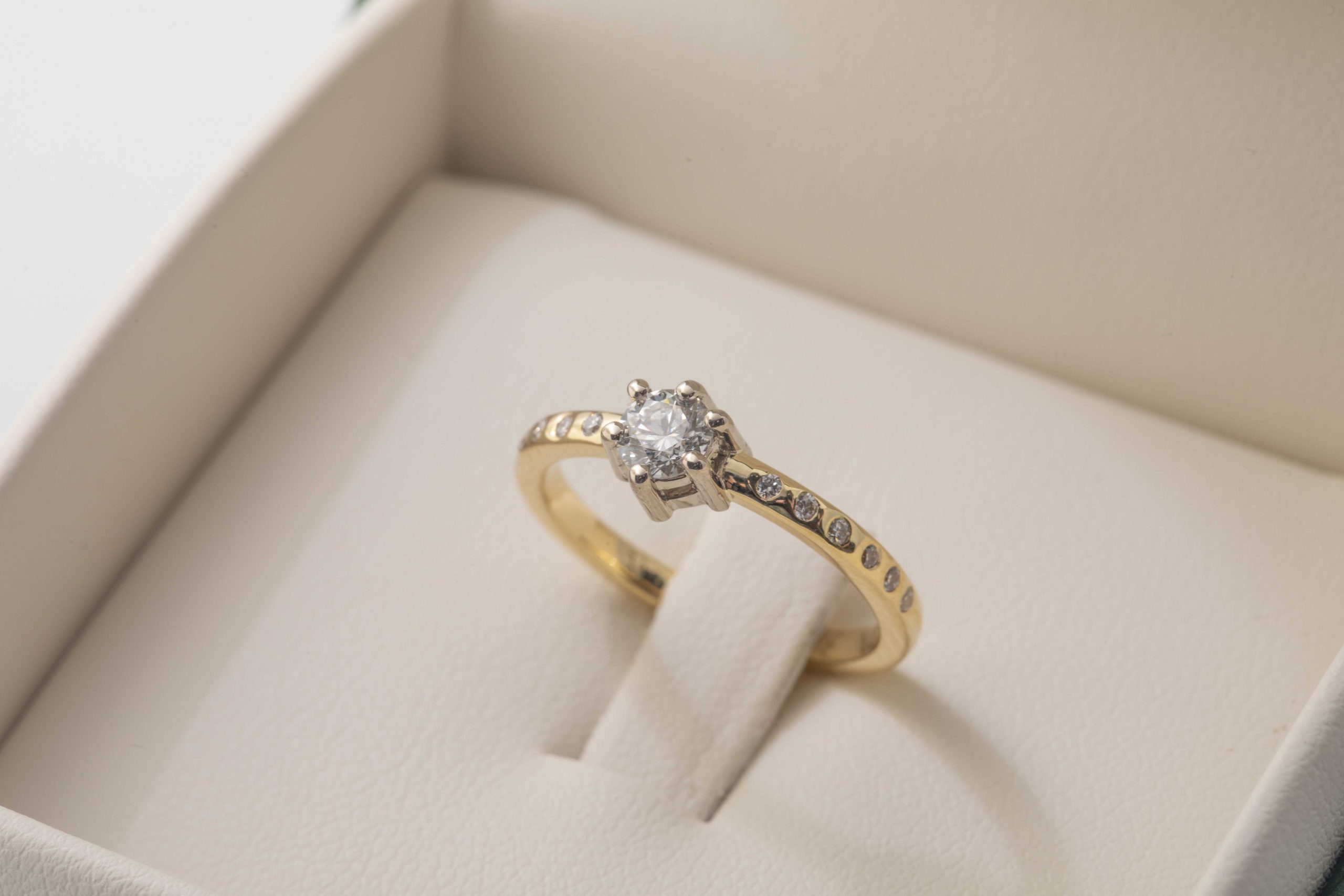 Anillo de compromiso 0.33Ct