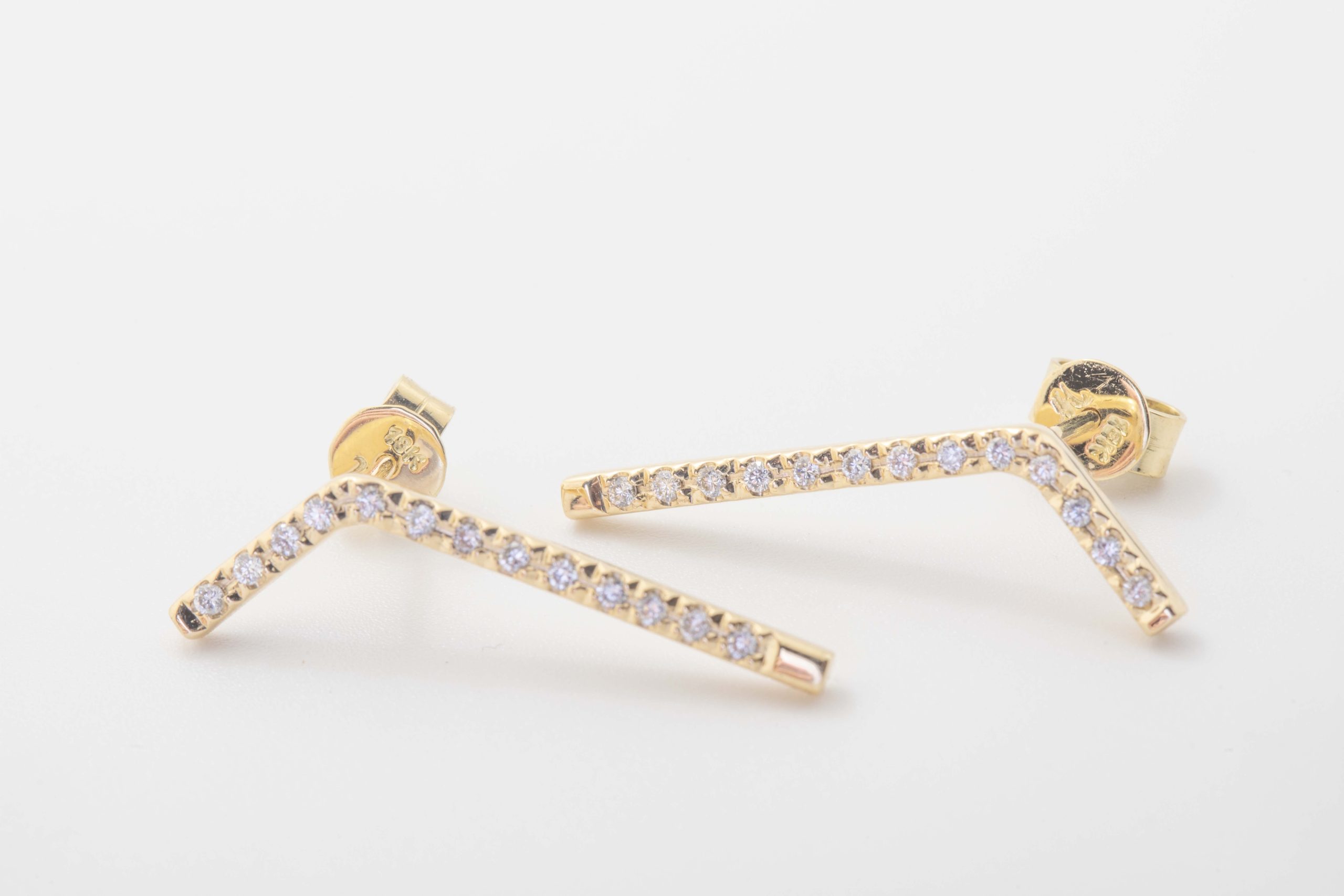 Aretes con diamantes
