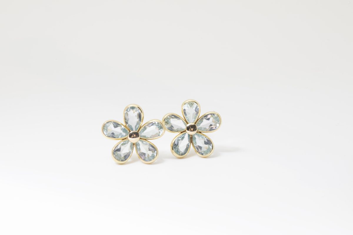 Aretes flor con topacios