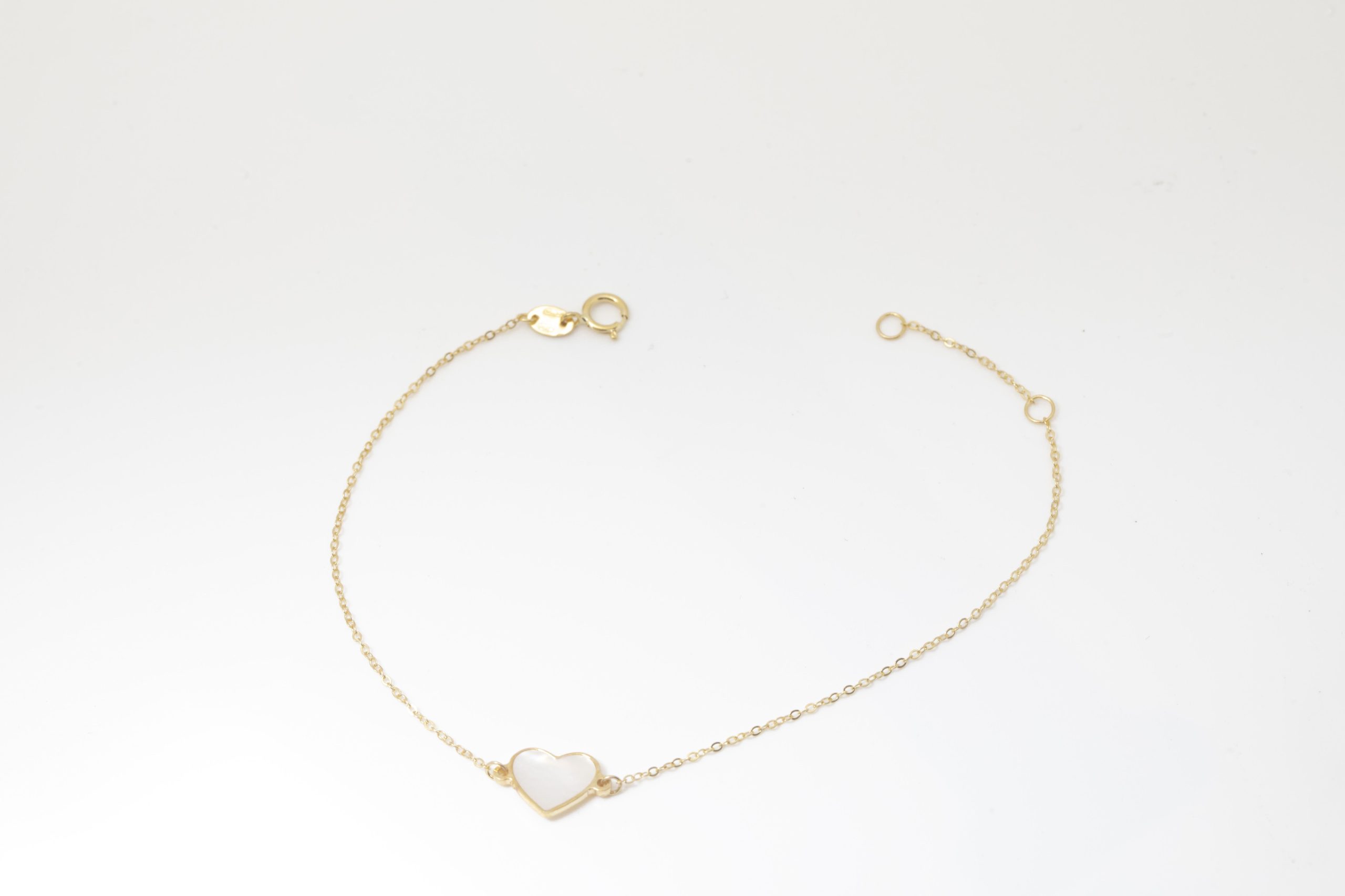 Pulsera corazón con madre perla