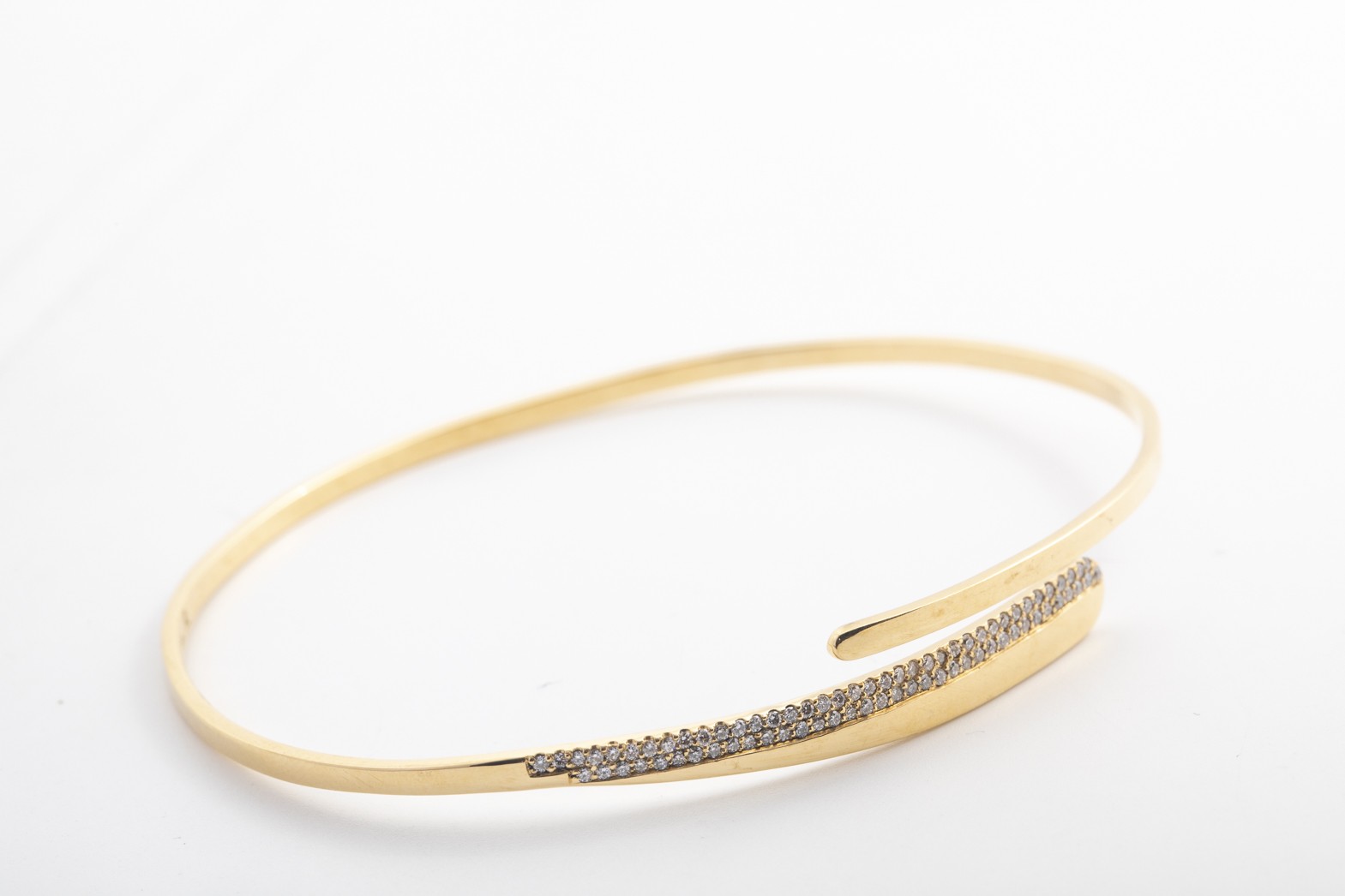 Pulsera con brillantes