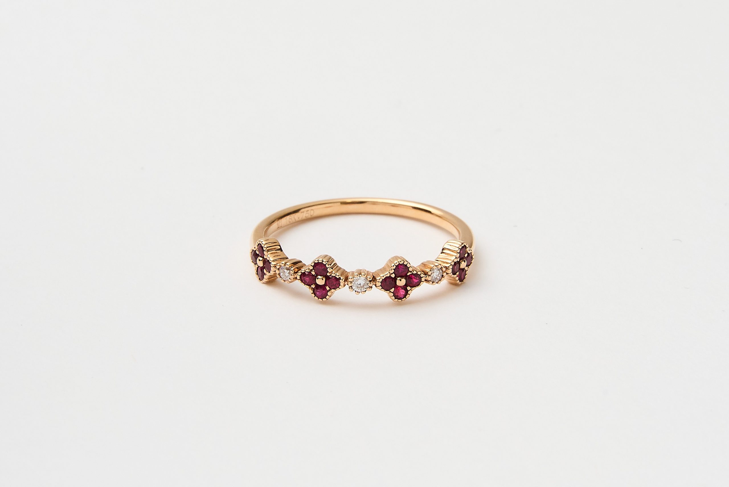 SORTIJA BRILLANTES Y RUBIES