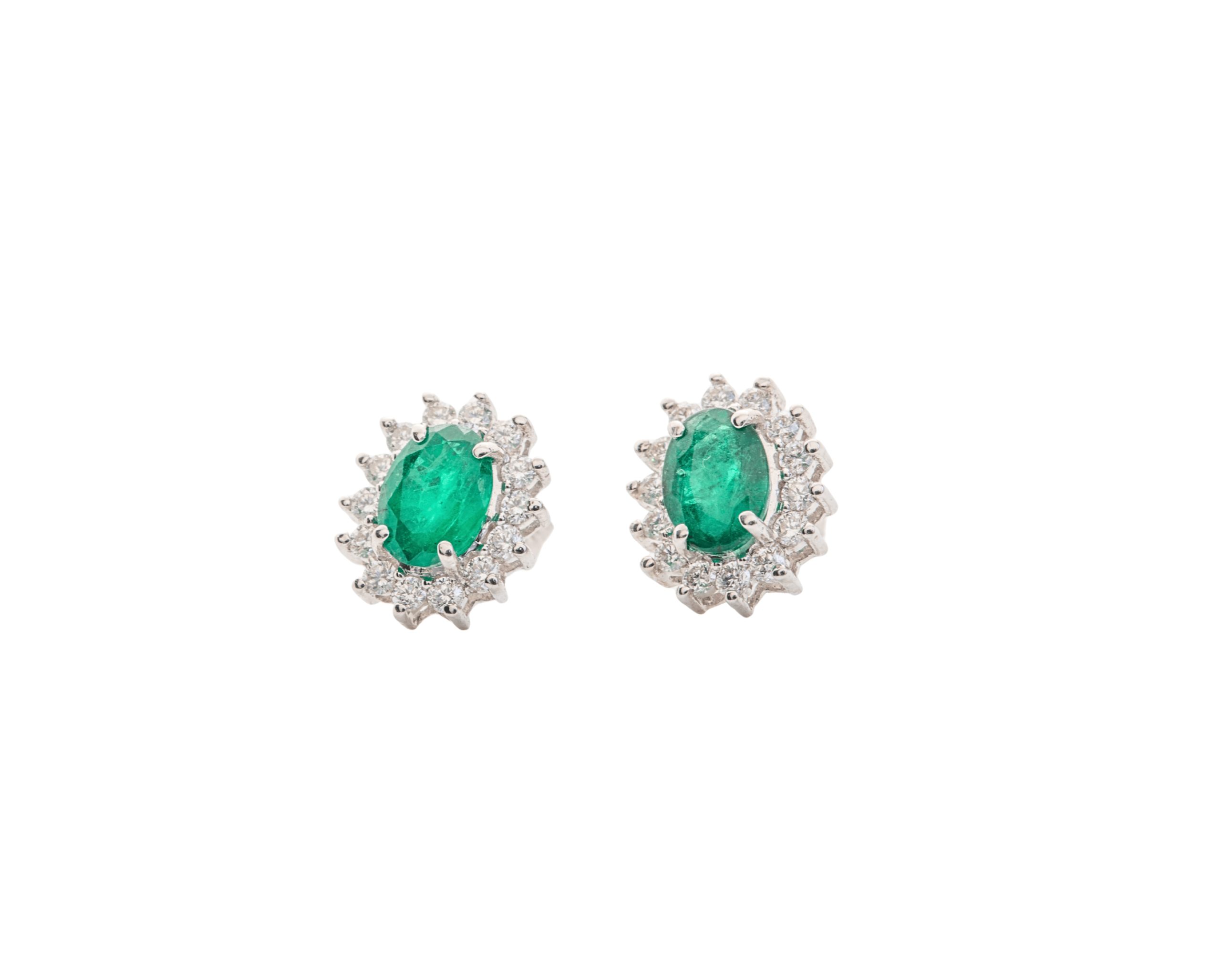 Aretes con esmeraldas
