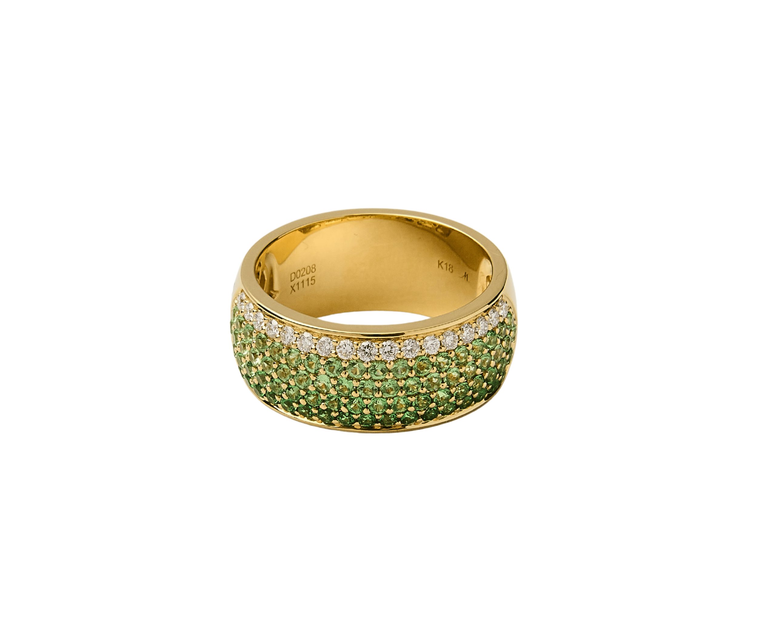 Anillo con savoritas y diamantes