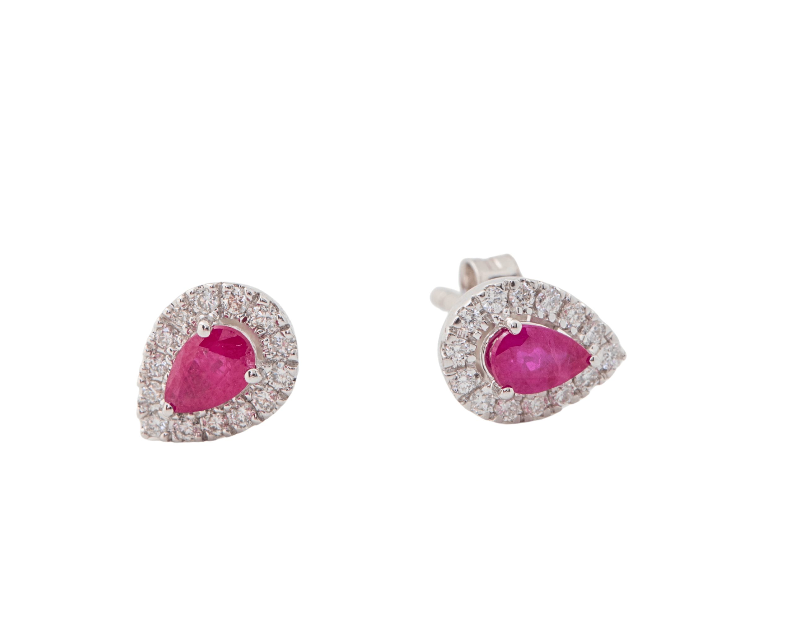 Aretes con rubís