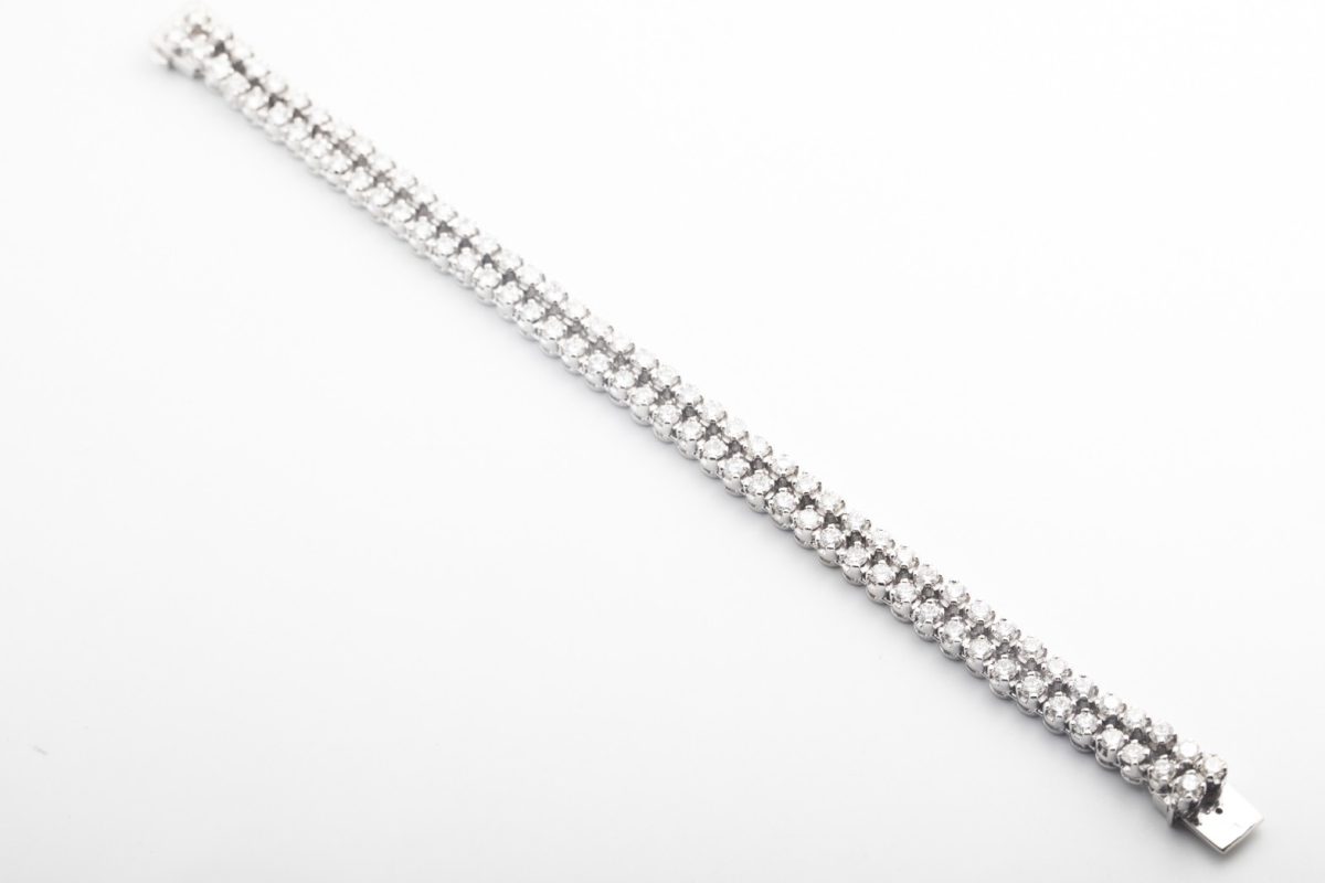 Pulsera en oro blanco con brillantes