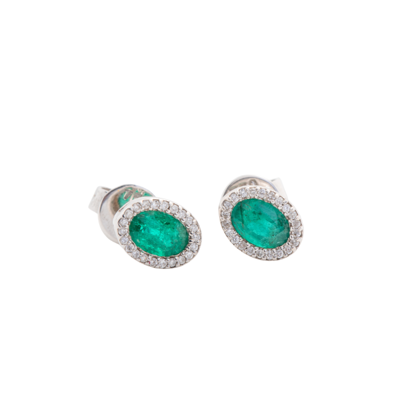 Aretes esmeraldas y brillantes