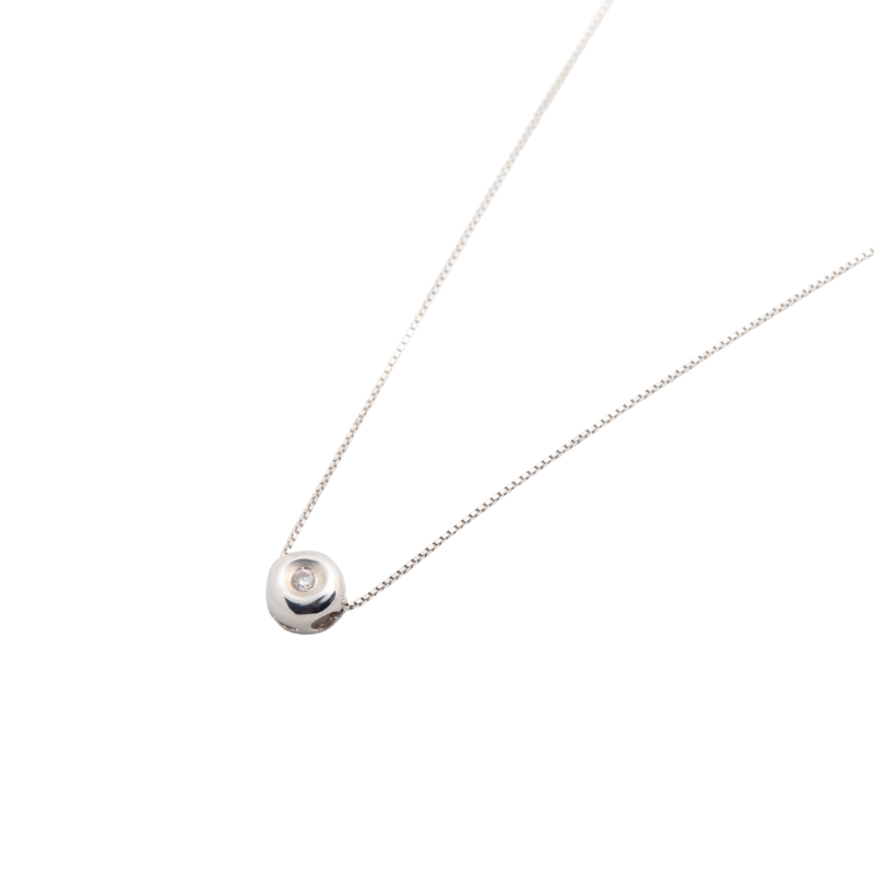 Collar en oro blanco con brillante