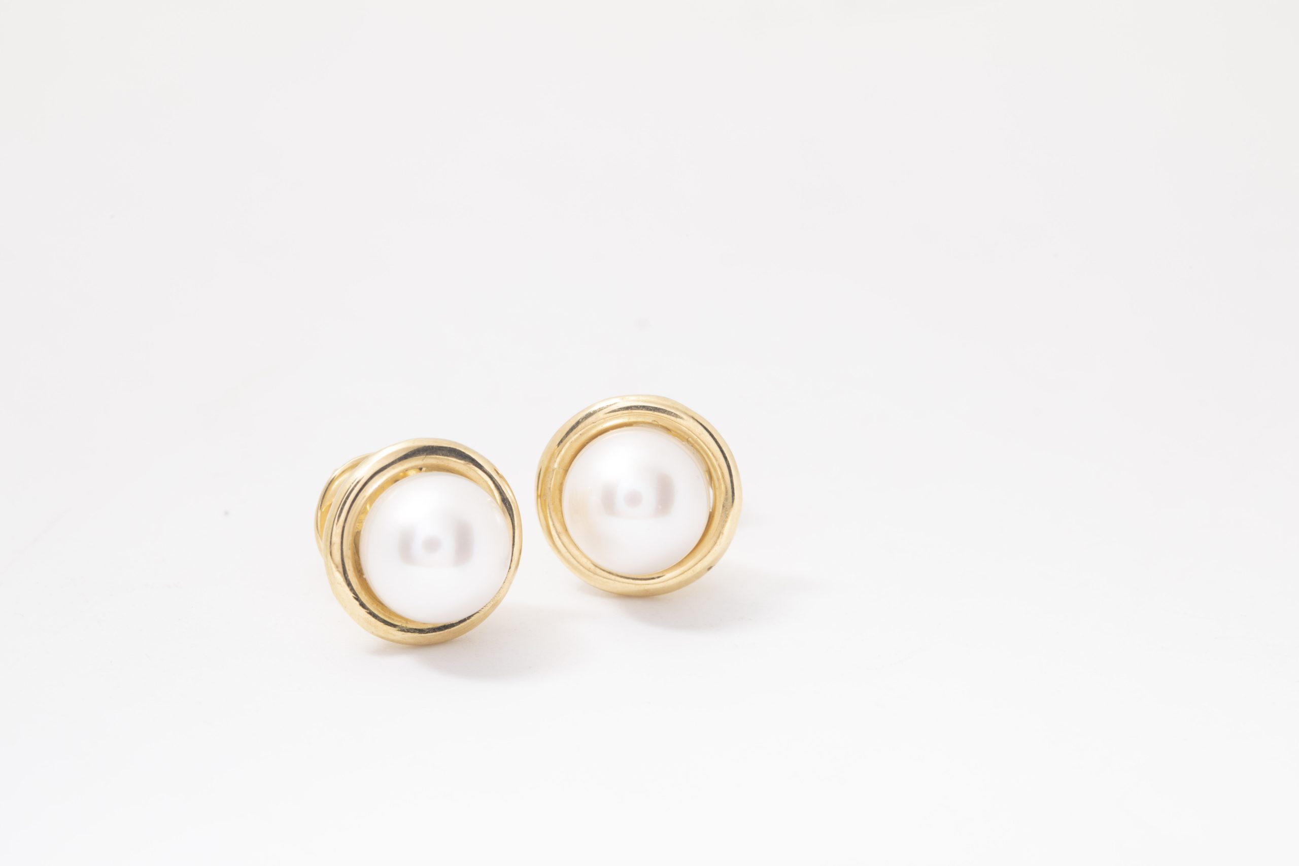 PAR DE ARETES PERLAS