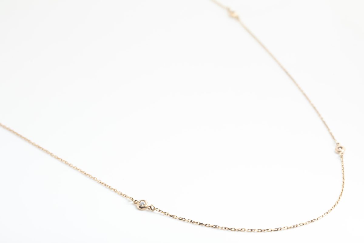 Collar con brillantes en oro rosado