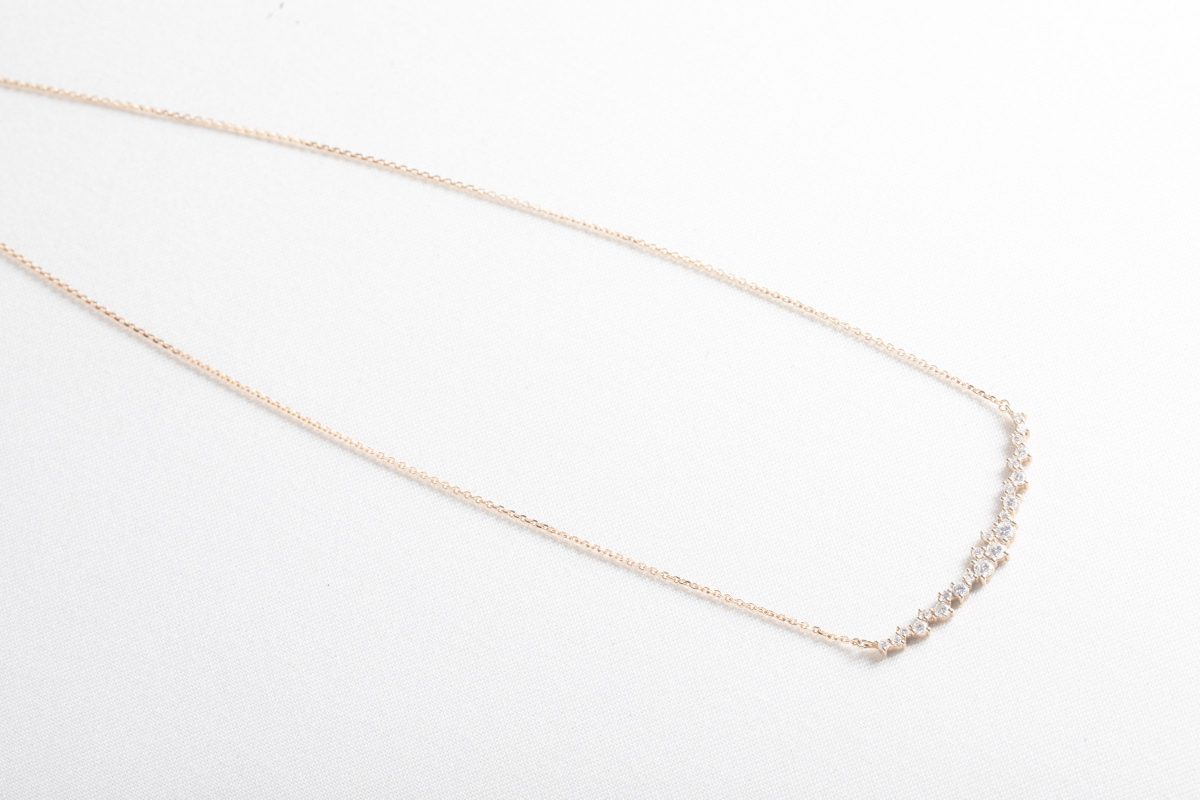 Collar en oro rosa con brillantes
