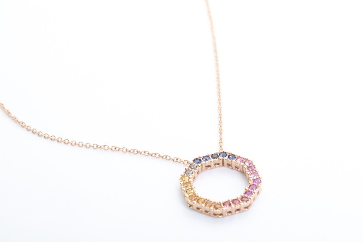 Collar oro rosa con zafiros de colores