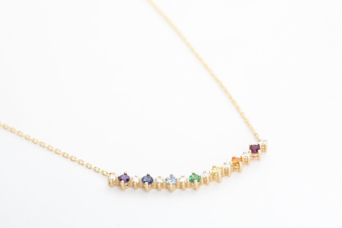 Collar arcoiris con topacios y diamantes