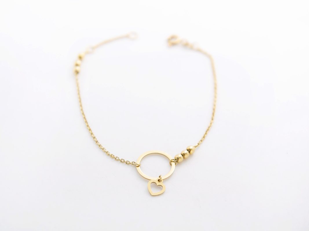 Pulsera círculo con corazón