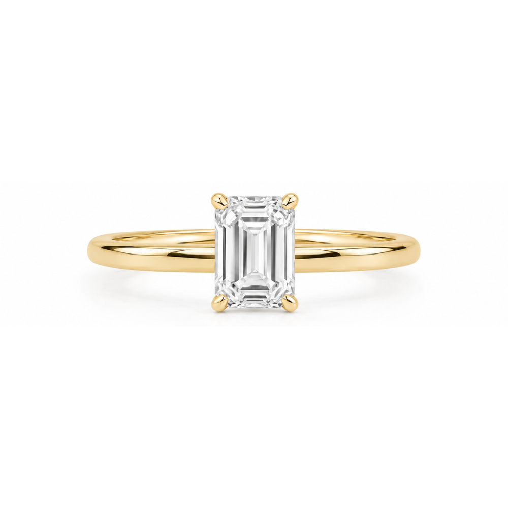 Anillo de compromiso con diamante corte Esmeralda 0.61ct